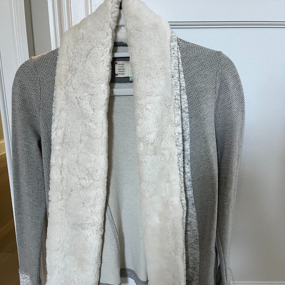 Anthropologie Saturday/Sunday Sweater w/Fur